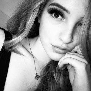 Meet your Posher, Isabelle